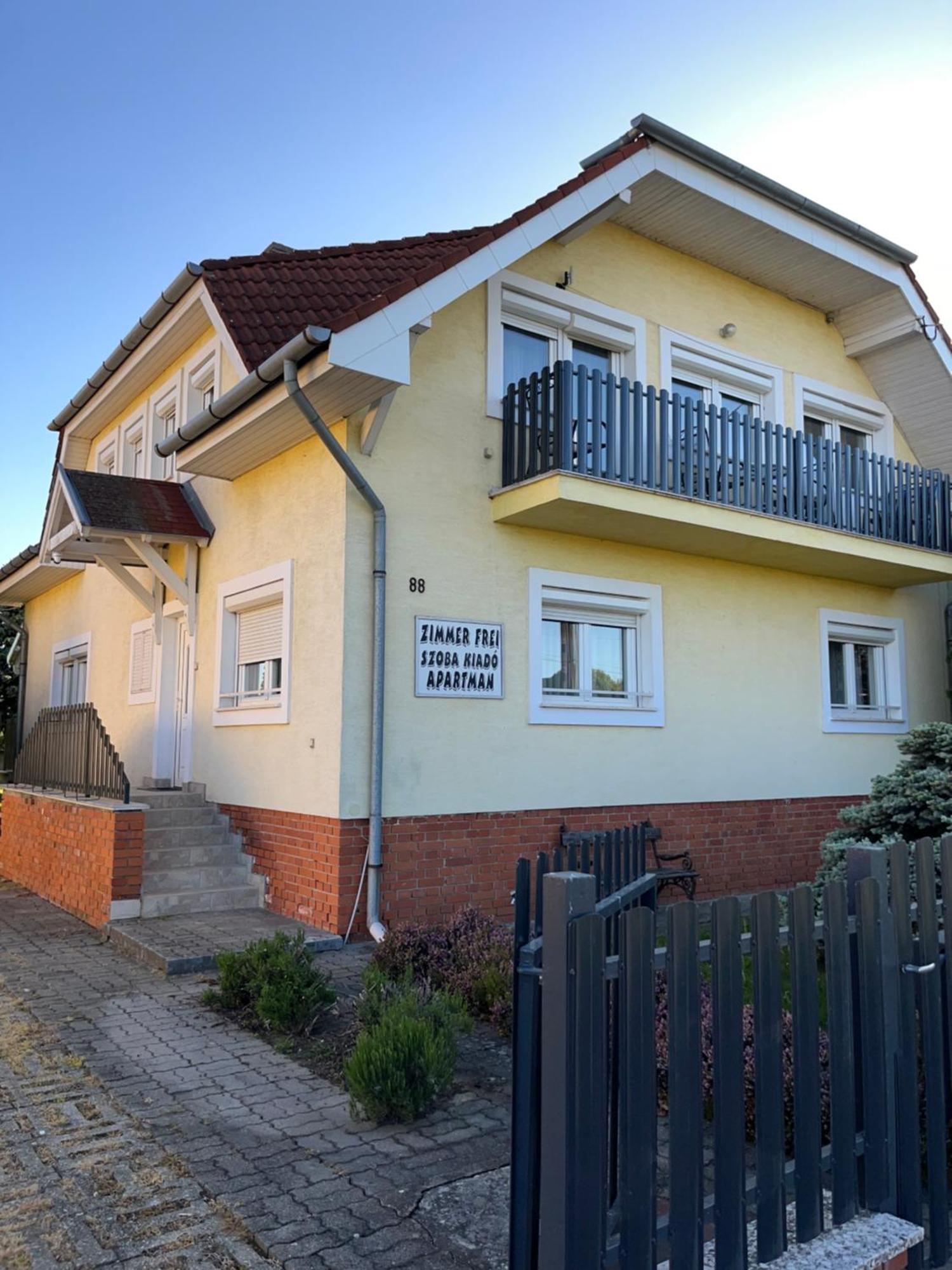 Hotel Gyoergyi Haus Bük Exteriér fotografie