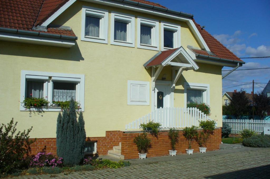 Hotel Gyoergyi Haus Bük Exteriér fotografie